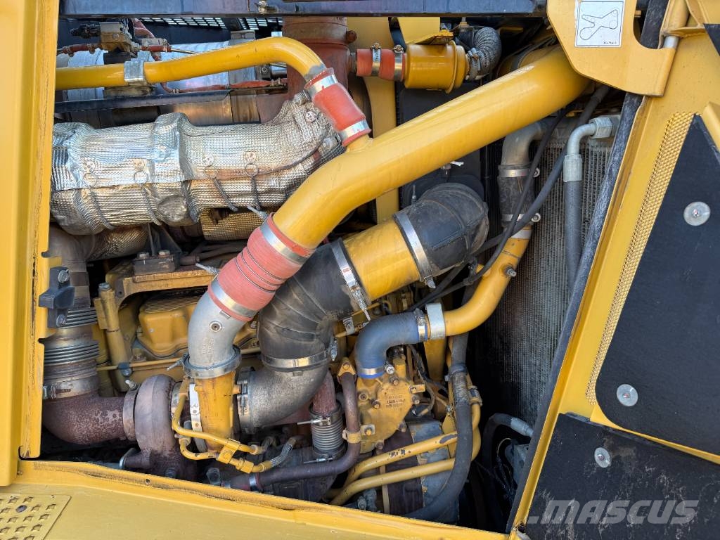 CAT D8T LGP - GERMAN / Top Condition! 履帶推土機