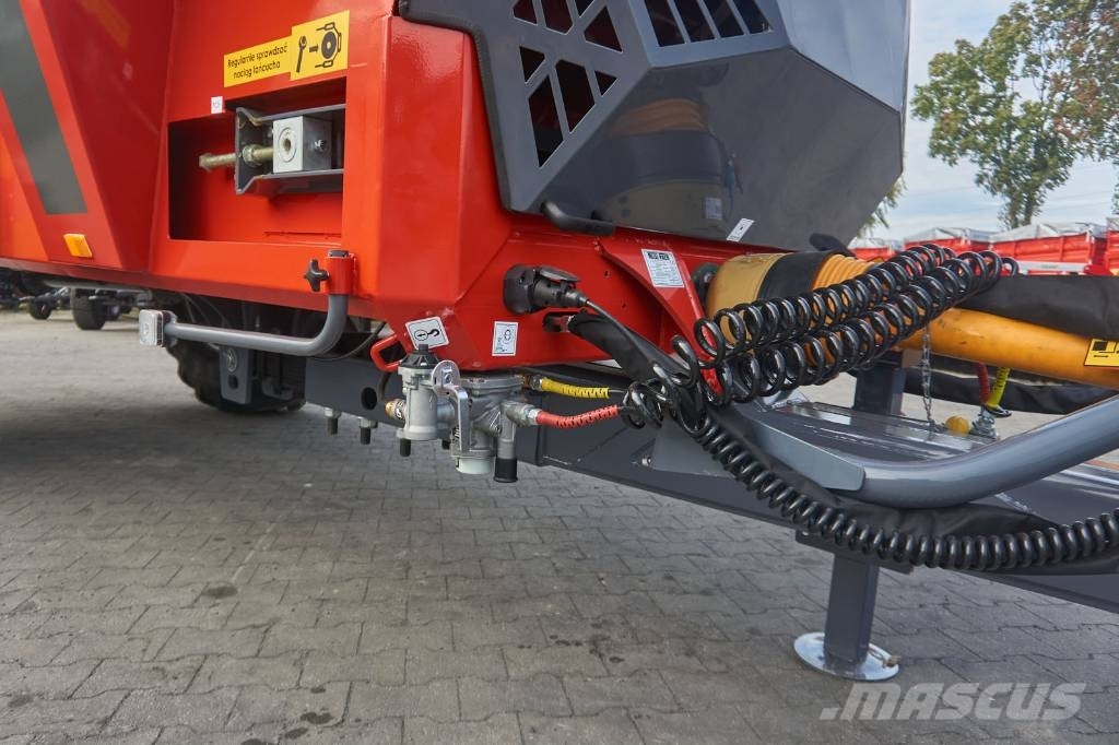 Metal-Fach N276 FALCON - 1axle / monocoque manure spreader 8T Sõnnikulaoturid