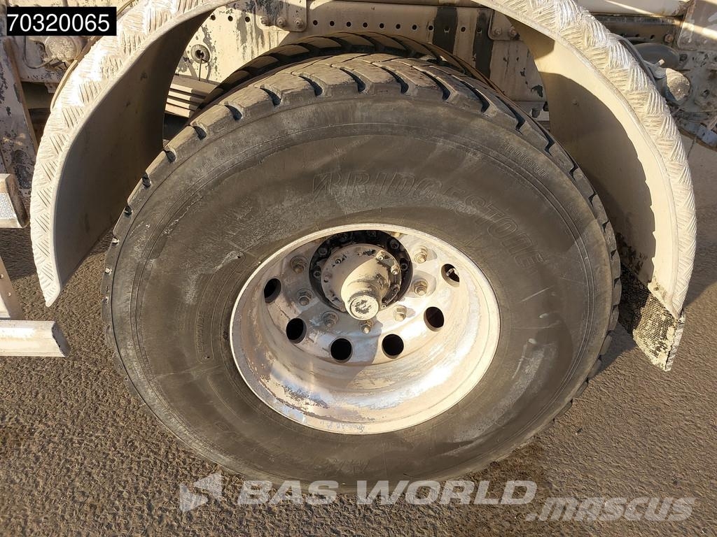 Scania P360 4X2 5m3 Liebherr mixer Steel suspension Retar Betonvežiai