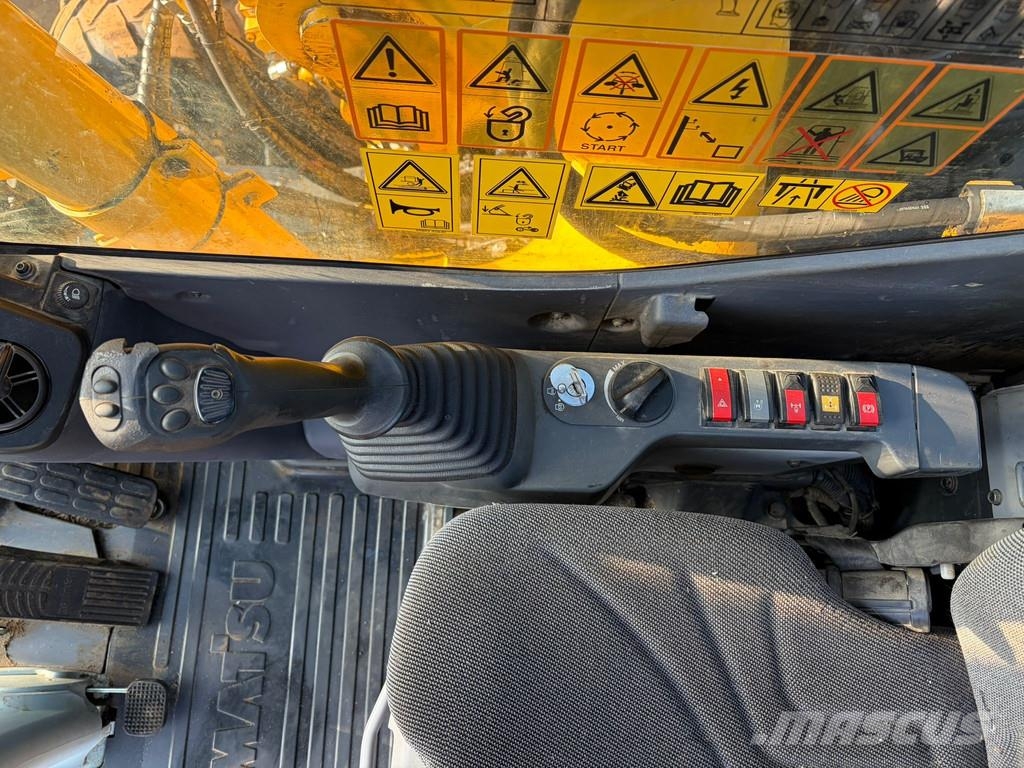Komatsu PW148-10 Εκσκαφείς με τροχούς - λάστιχα