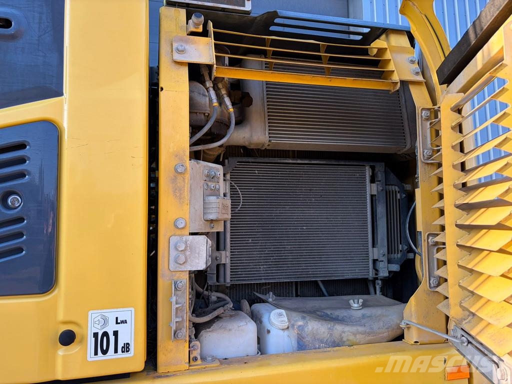 Komatsu PW148-10 Εκσκαφείς με τροχούς - λάστιχα