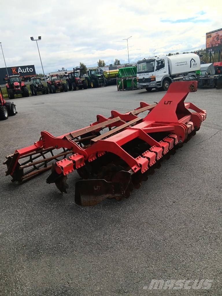 Agria Agro Masz 4m lautasmuokkain Diskaro