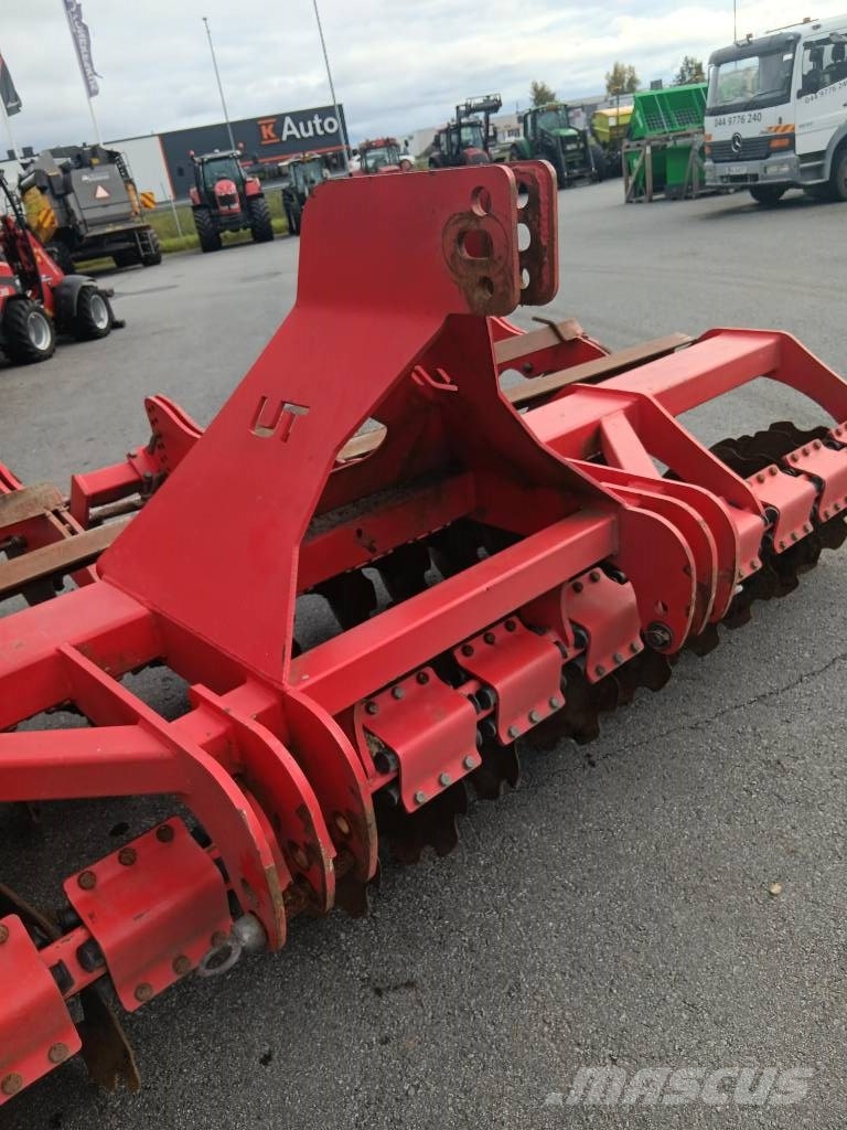 Agria Agro Masz 4m lautasmuokkain Diskaro