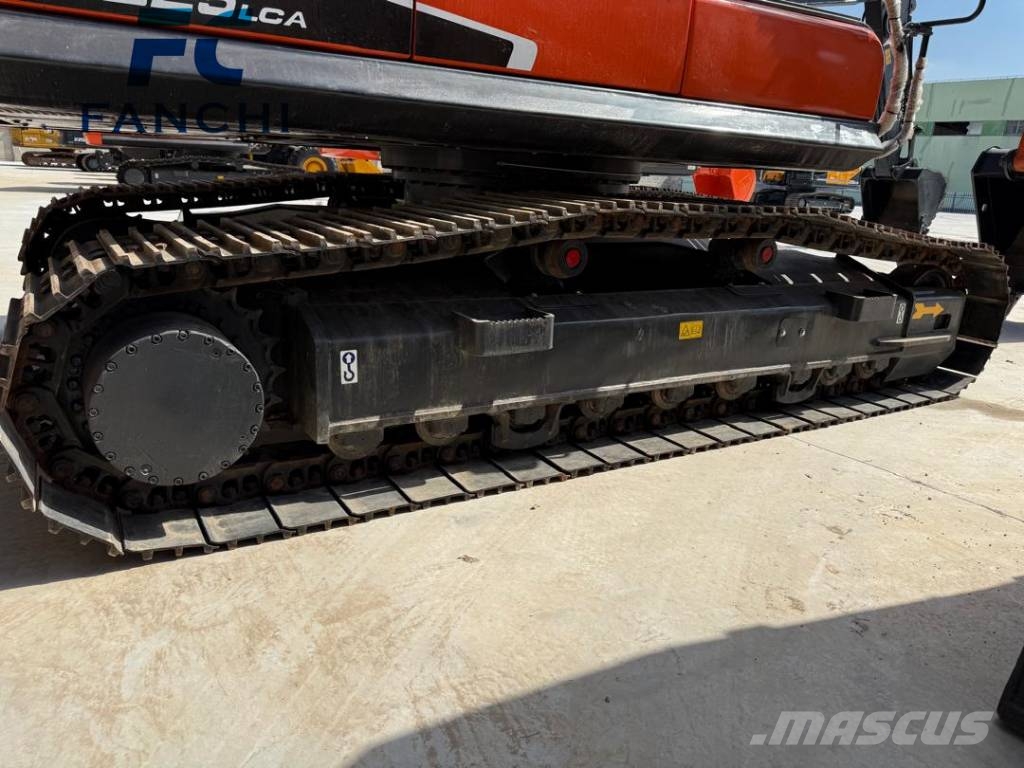 Doosan DX 225 LC Excavadoras sobre orugas