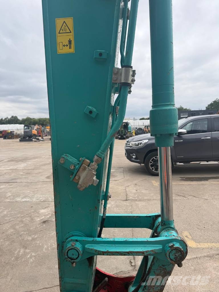 Kobelco SK 130 LC 履带挖掘机