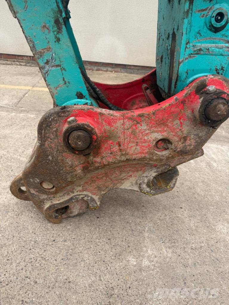 Kobelco SK 130 LC 履带挖掘机
