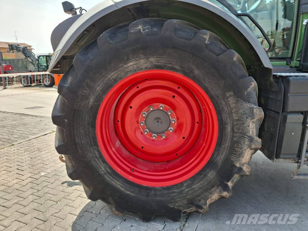 Fendt 927 Vario Profi Traktorer
