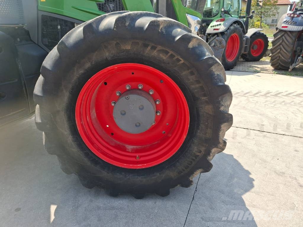 Fendt 927 Vario Profi Traktorer
