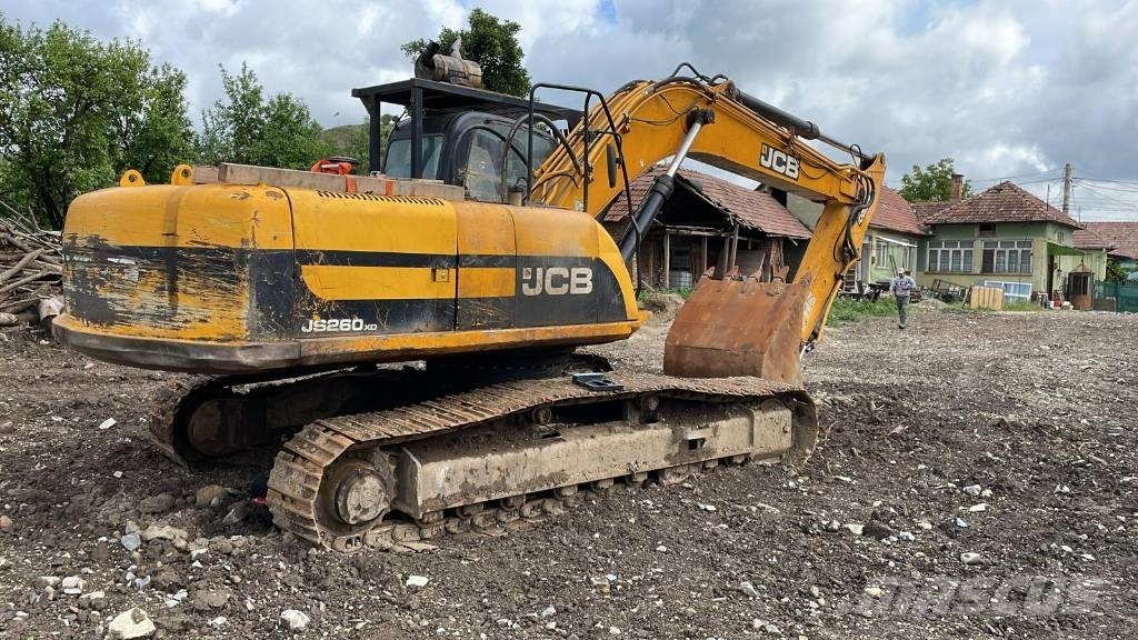 JCB JS 260 XD Plataformas y cucharones