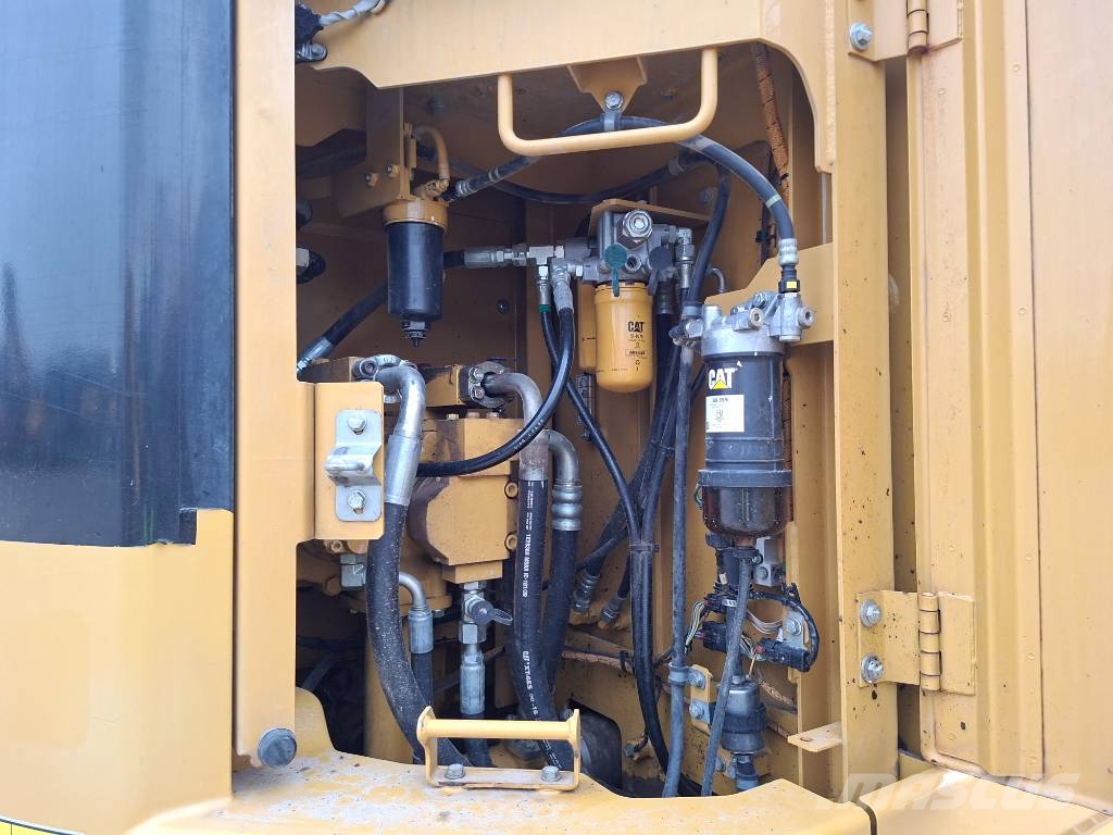 CAT 325FLCR (Full Trimble 3D GPS) Raupenbagger