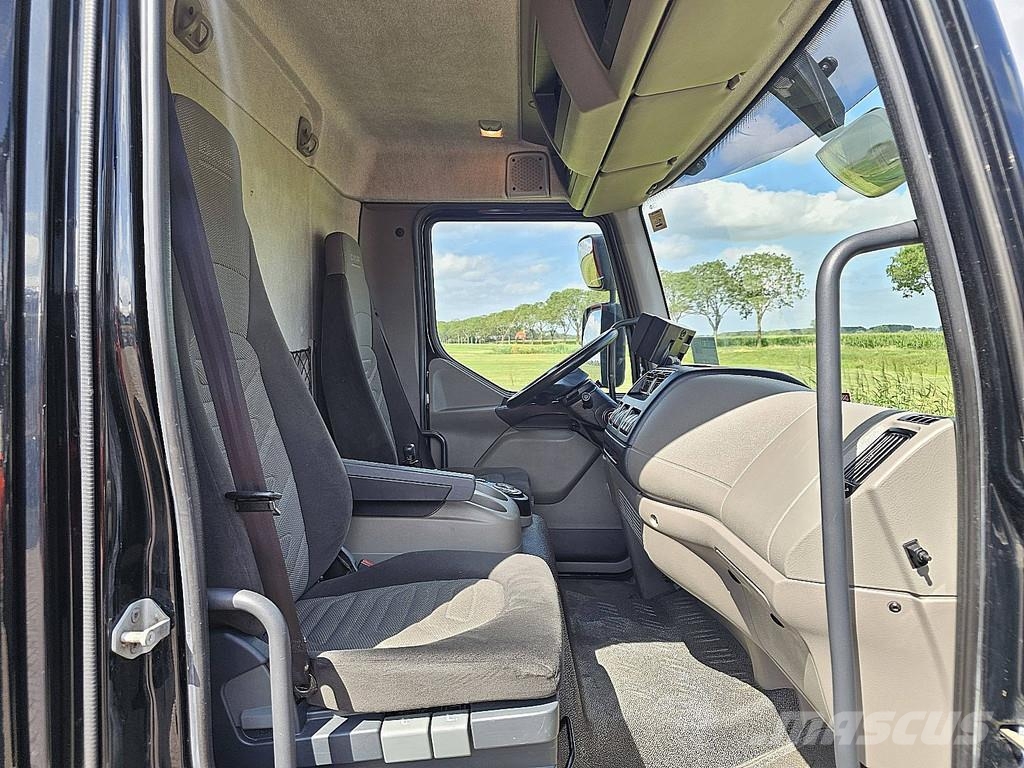 DAF LF 45.160 11.9T EEV AIRCO LIFT Camiones caja cerrada