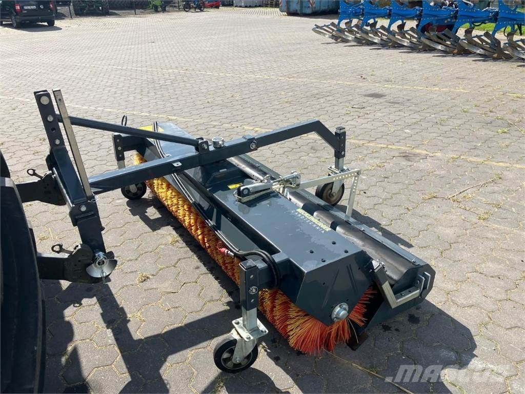 Saphir FKM 231 Kehrmaschine Zamiatarki - Zgarniarki - Odśnieżarki