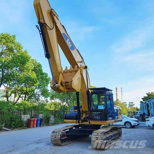 CAT 330 D Escavadeiras de esteiras