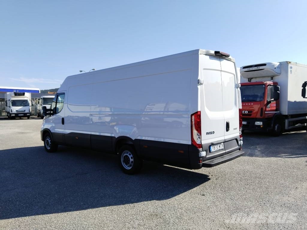 Iveco Daily 35 S12 Lette lastebiler