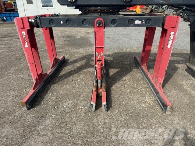 Linde H-140 B&B H65R-8S ROTARY PALLET GRIPPER Další svěrací zařízení