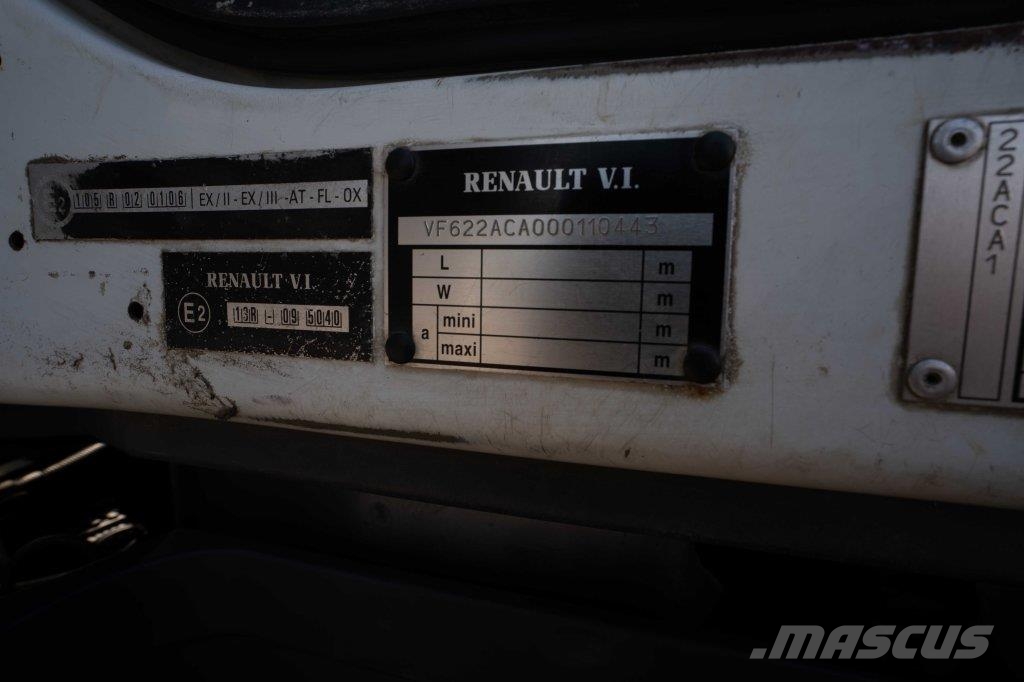 Renault PREMIUM 270 + 12000L + 3 COMP 運油車