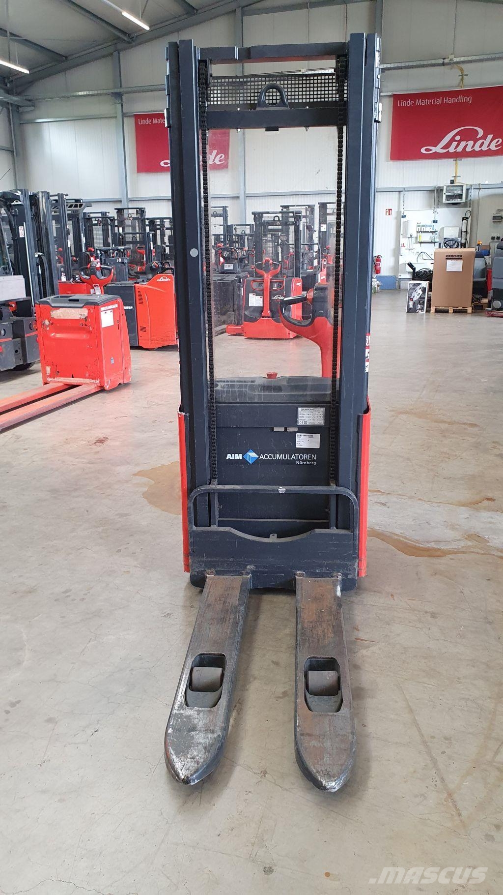 Linde L10 行走式堆垛机