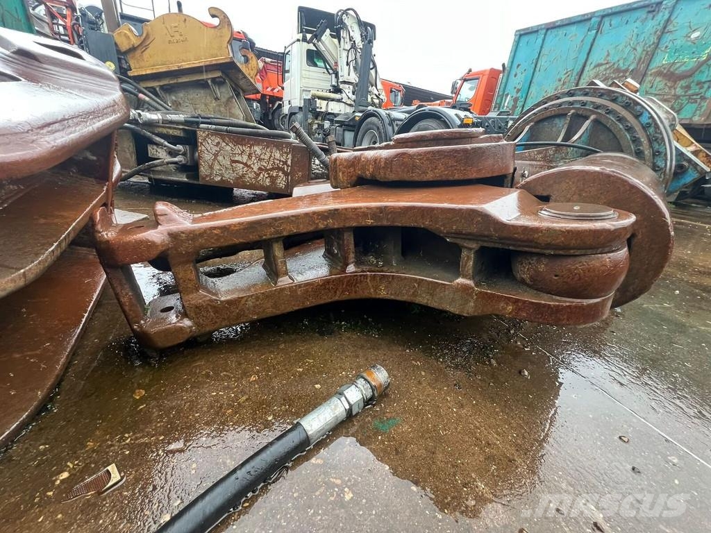 Krupp Betonschere CW 30 Hidraulične škare