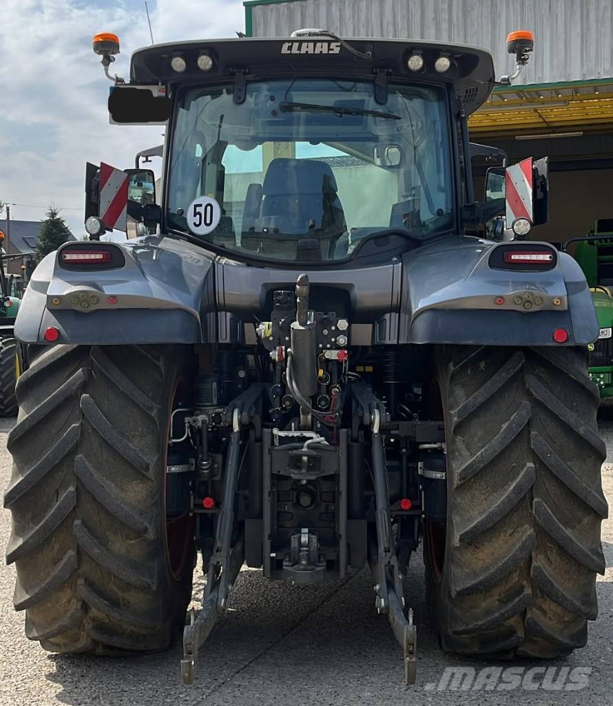 CLAAS Arion 550 Cmatic Traktorit