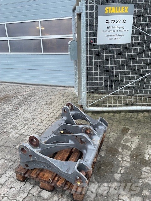 Volvo Hurtigskift / Quick hitch / Schnell Wechsler Kiirliitmikud