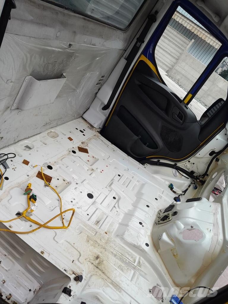Iveco DAILY EURO 6 2014 -> Kabiny a interiér