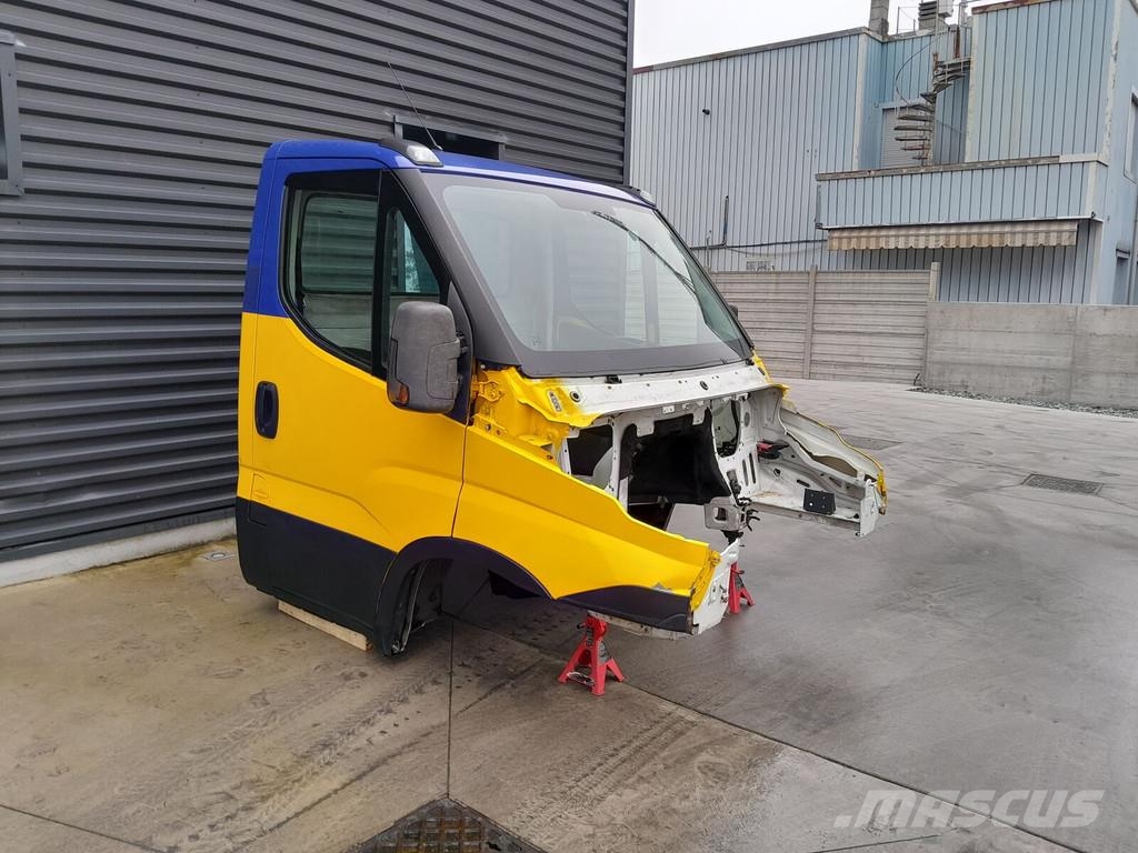 Iveco DAILY EURO 6 2014 -> Kabiny a interiér