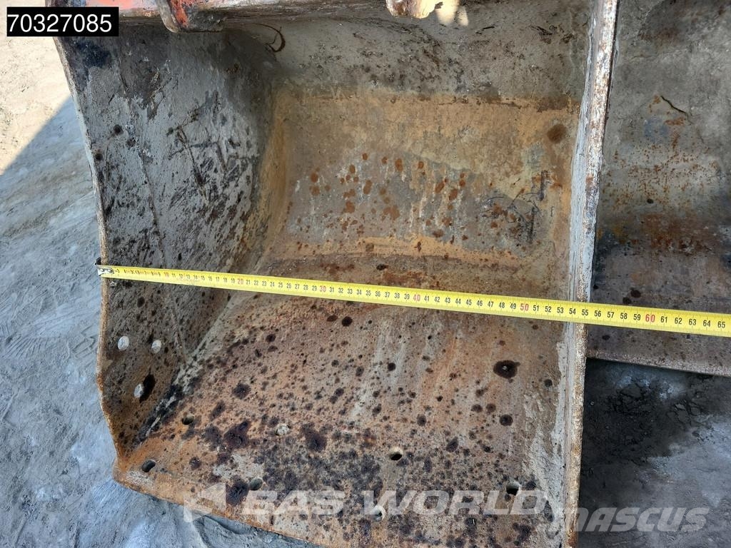 CAT 305 E2 3 Buckets Mini excavadoras < 7t