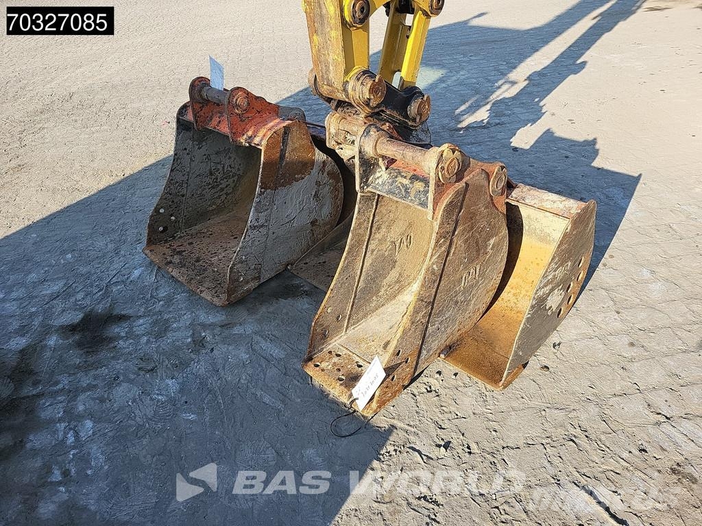 CAT 305 E2 3 Buckets Mini excavadoras < 7t