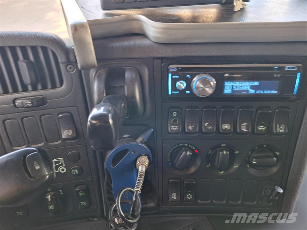 Scania P 360 6X2 Kamioni-šasije