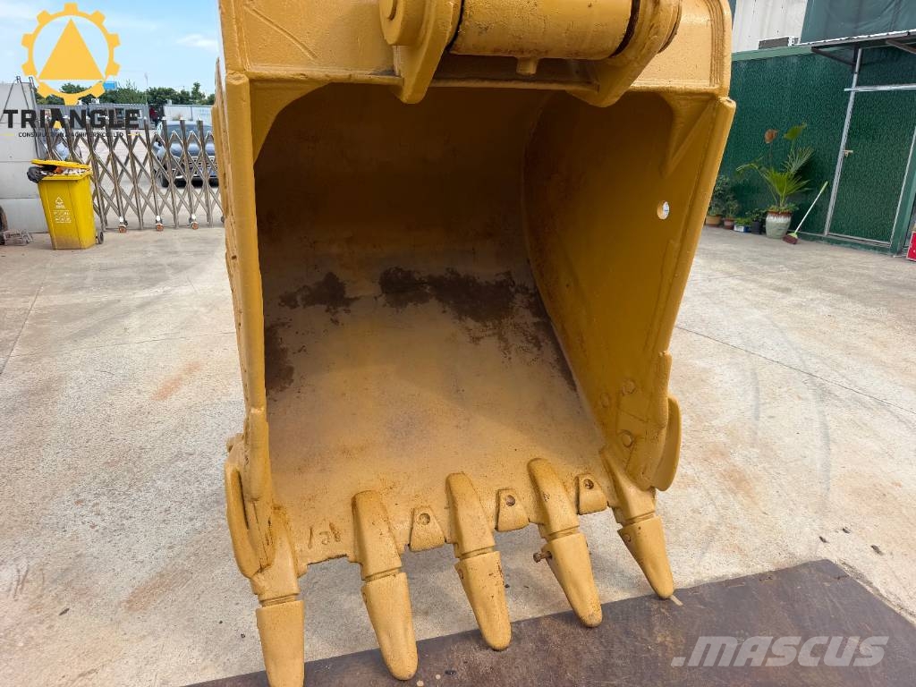 CAT 330 B L Raupenbagger