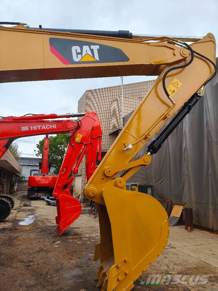 CAT 320 D Raupenbagger