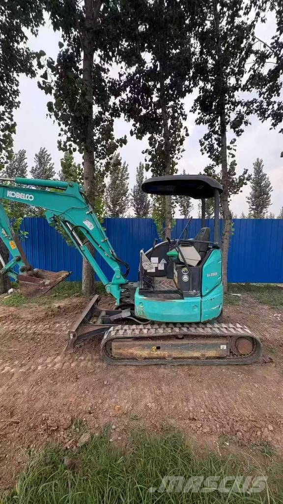 Kobelco SK 30 SR حفارات صغيرة أقل من 7 طن (حفارات صغيرة)
