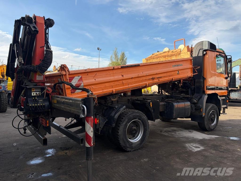 Mercedes-Benz Actros 1835 Kipper + Palfinger 7501 Crane - Remote Rabljene dizalice za težak teren