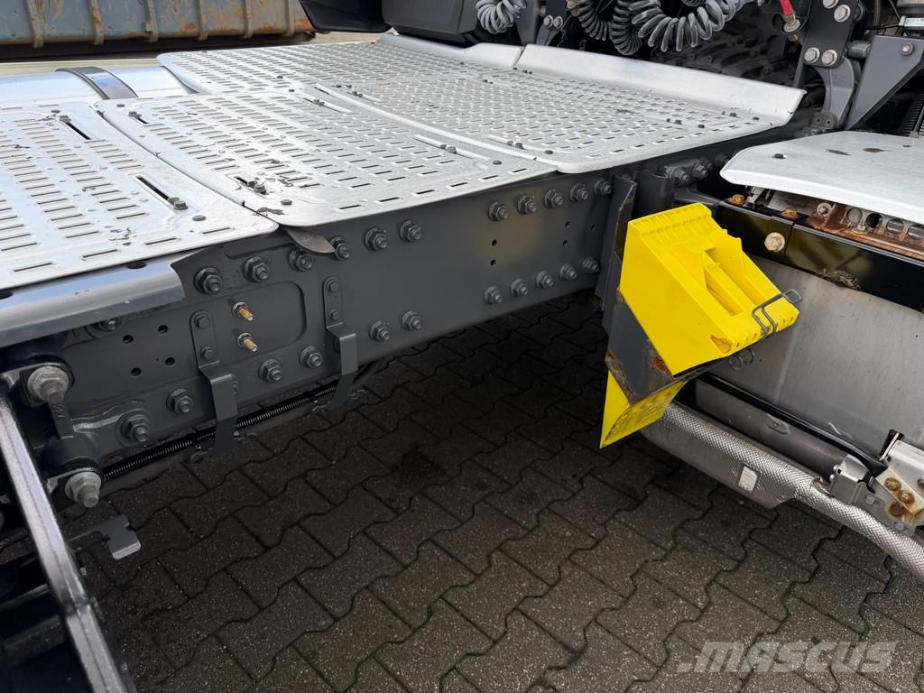 DAF XF 530 4x2 Euro 6E Smart Tacho Full Spoiler *APK* Тягачі