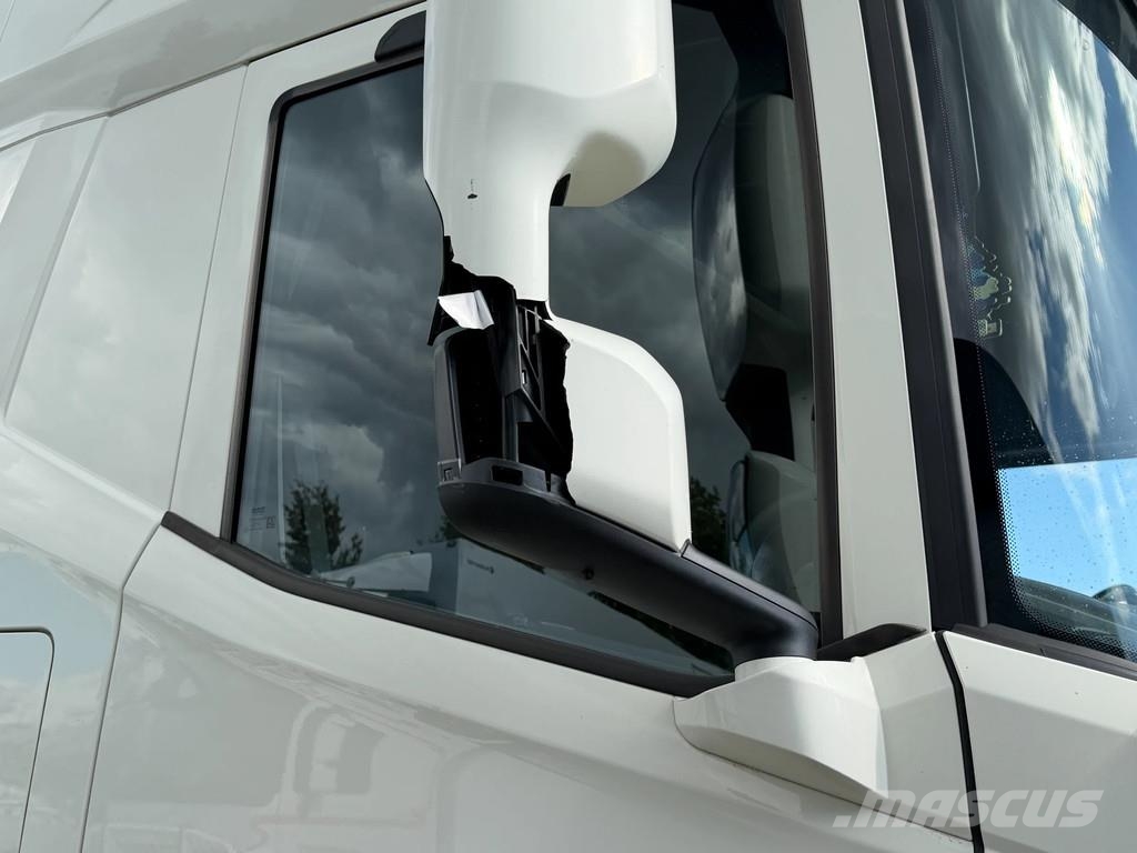 DAF XF 530 4x2 Euro 6E Smart Tacho Full Spoiler *APK* Тягачі