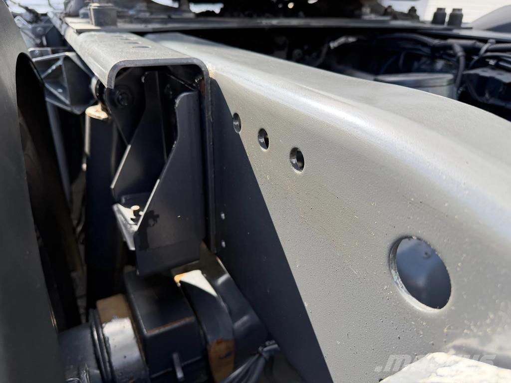 DAF XF 530 4x2 Euro 6E Smart Tacho Full Spoiler *APK* Тягачі