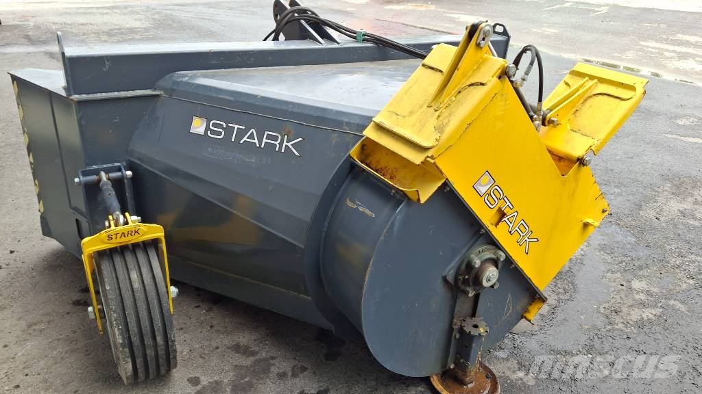 Stark 270 S810 lumilinko renkailla Fresadoras quitanieves