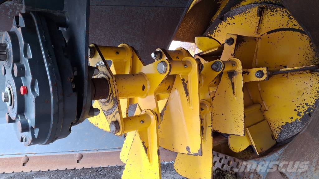 Stark 270 S810 lumilinko renkailla Fresadoras quitanieves