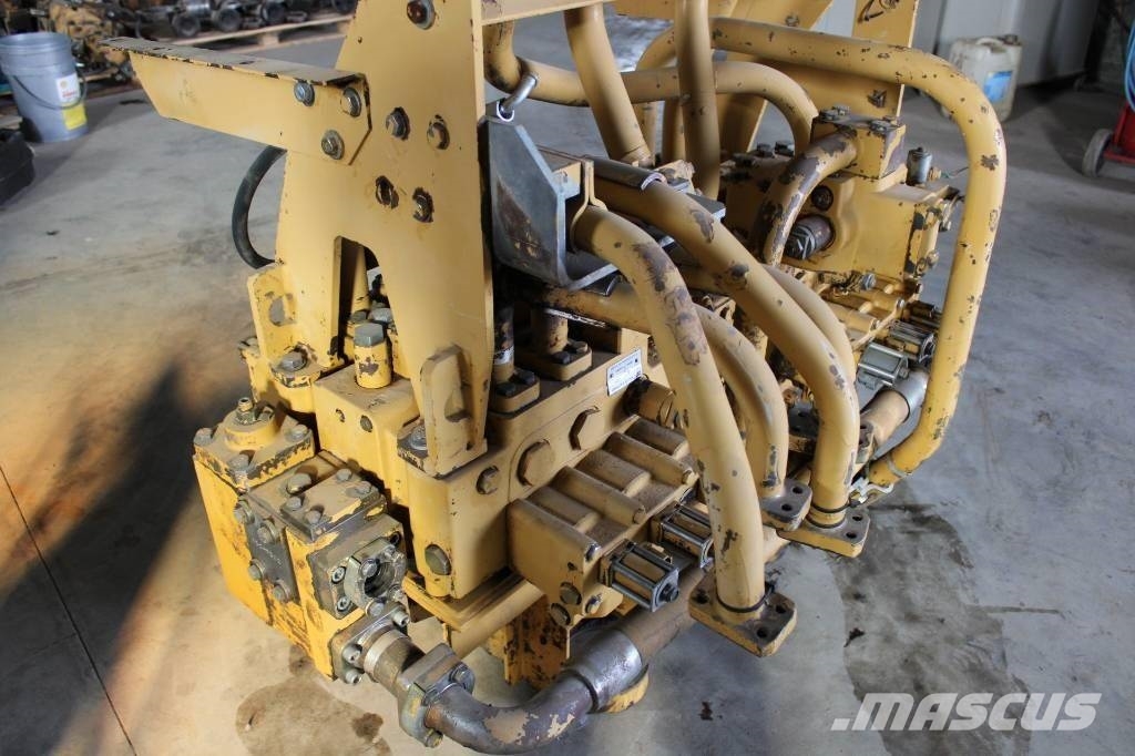 CAT 385 BC Double Control Block (Μπλοκ Χειριστηρίου) Varikliai