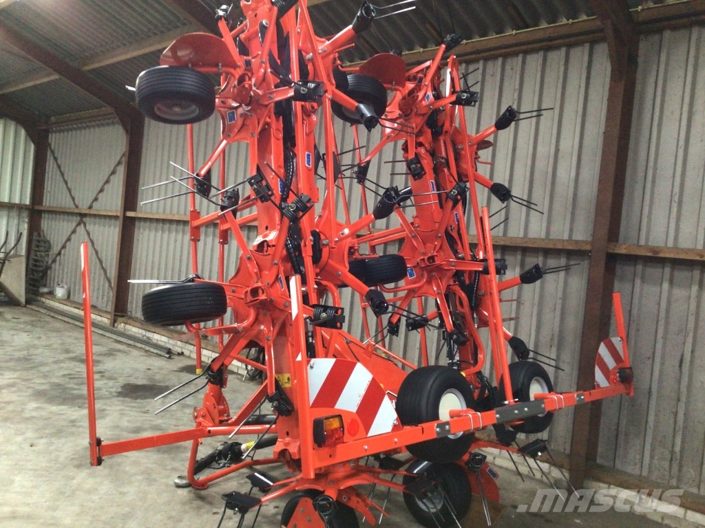 Kuhn GF 10803 مكابس وميبسات التبن