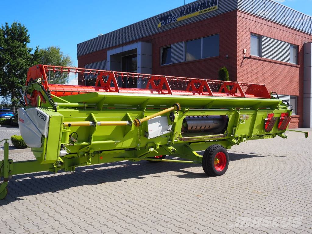 CLAAS Lexion 660 + V750 联合收割机