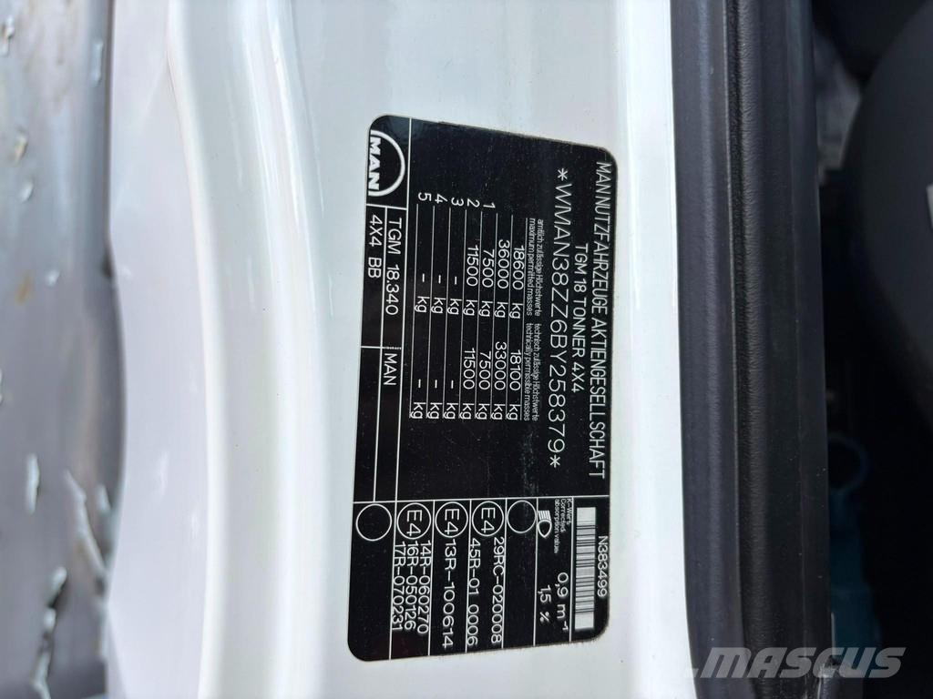 MAN TGM 18.340 4x4 HMF 1720-K5 / PLATFORM L=5009 mm Camioane cu macara