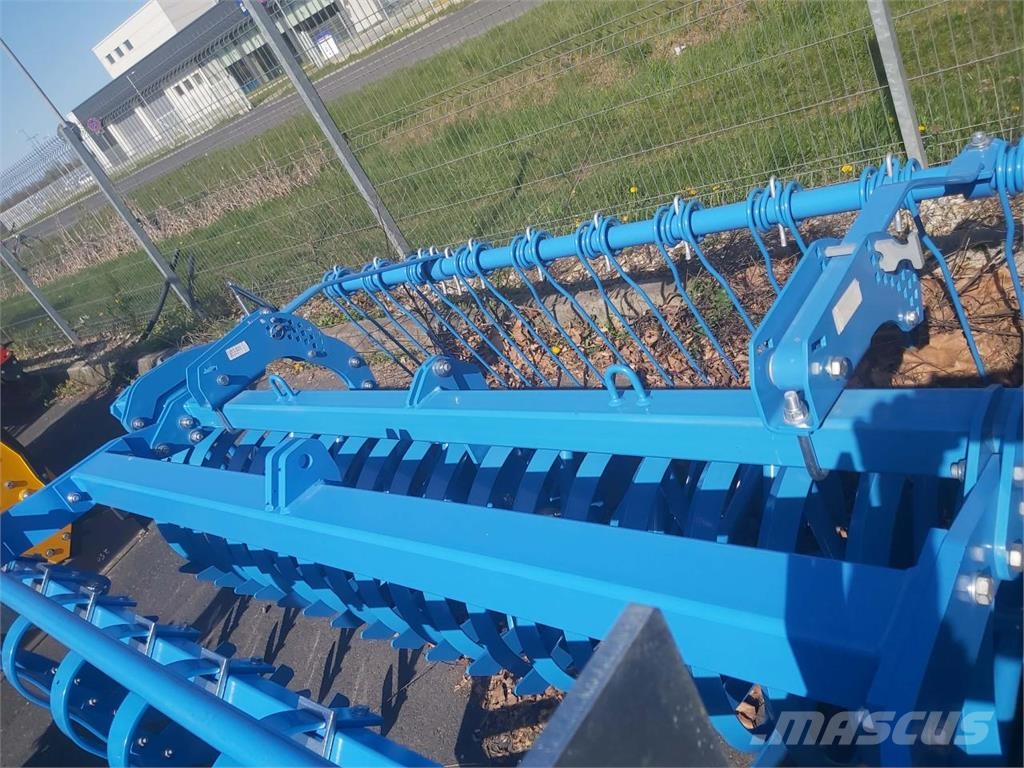 Lemken Rubin 12/300 U Disc harrows