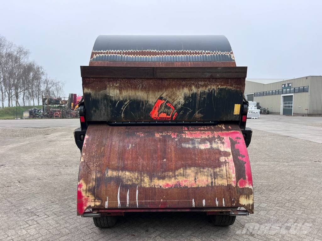 Trioliet Smarttrac TS1-1200 VLB Alimentadoras de animales