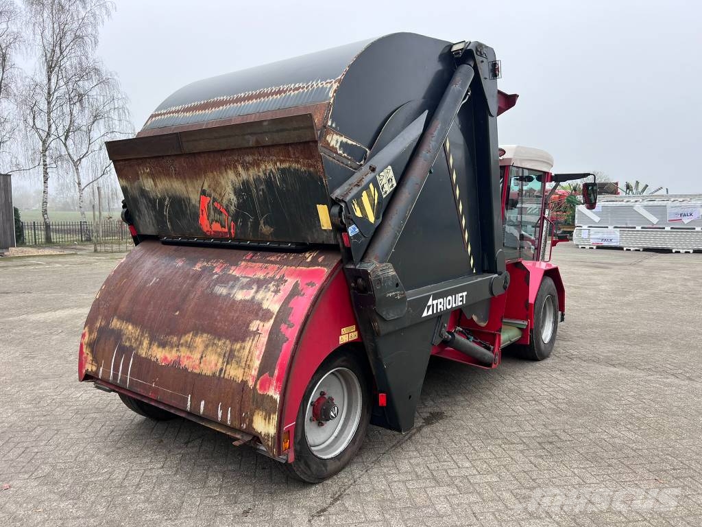 Trioliet Smarttrac TS1-1200 VLB Alimentadoras de animales