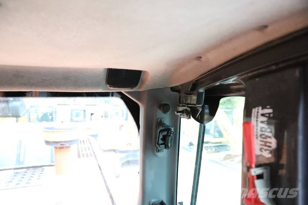 Hitachi ZX 350-5 Lánctalpas kotrók