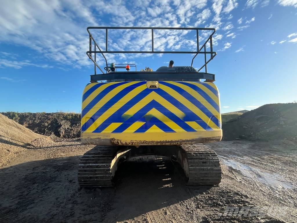 Komatsu PC 210 LC-11 Lánctalpas kotrók