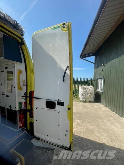 Fiat Ducato A&E Fiat Ducato A&E Vehicle with Stryker Pr Ambulanze