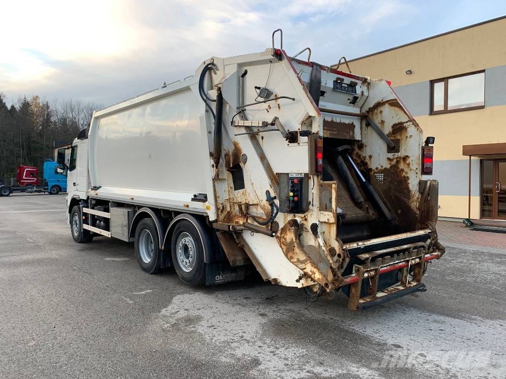 Volvo FM330 6x2+EURO5+VINCH Atkritumu izvešanas transports