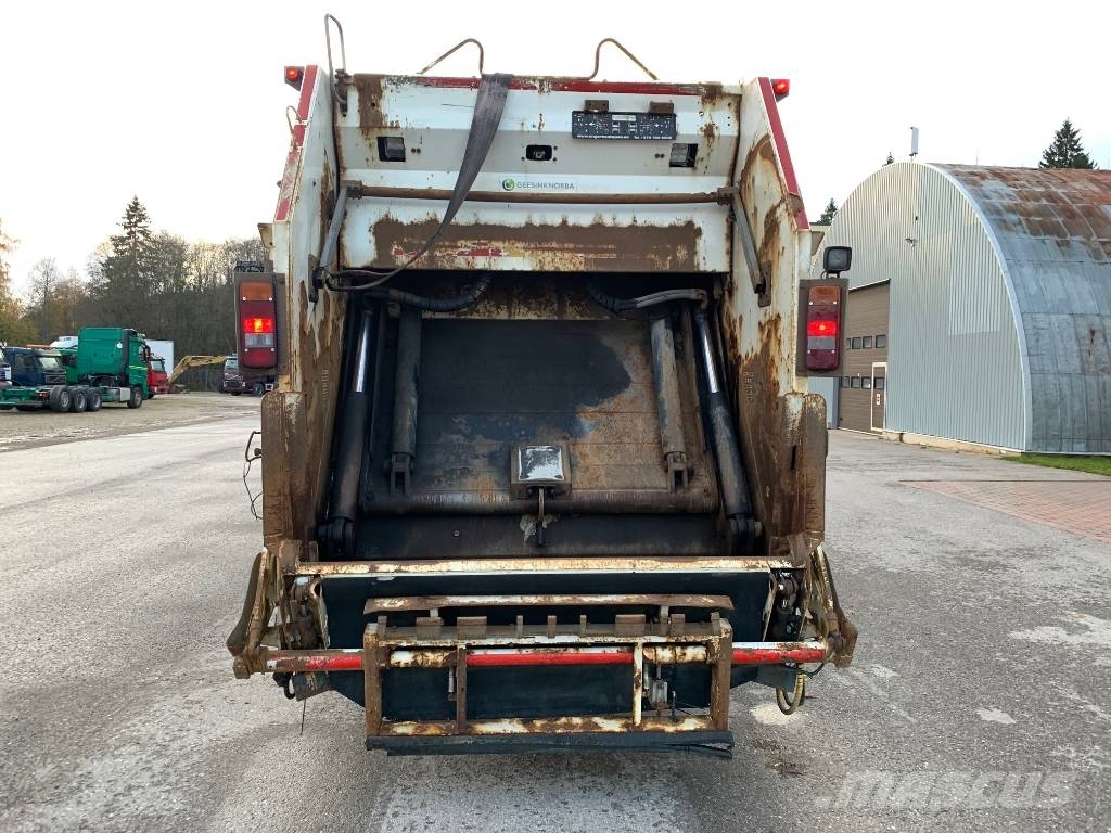 Volvo FM330 6x2+EURO5+VINCH Atkritumu izvešanas transports